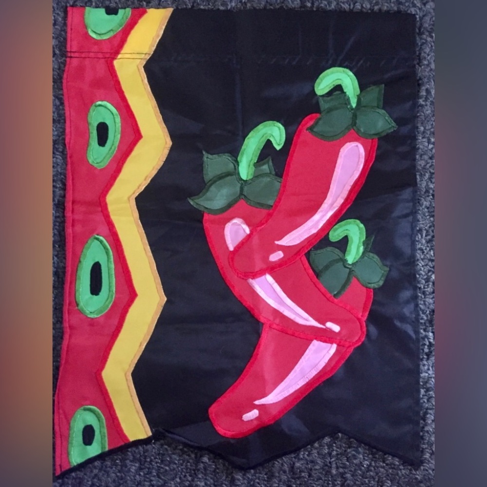 Hot Pepper Garden Flags (12” x 16”)